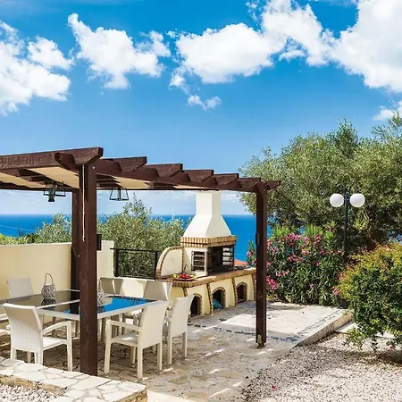 Sleeps 12 Air Con Wifi