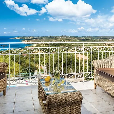 Sleeps 12 Air Con Wifi Vlachata