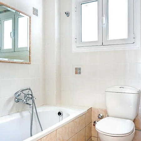 Sleeps 12 Air Con Wifi ヴィラ Vlachata